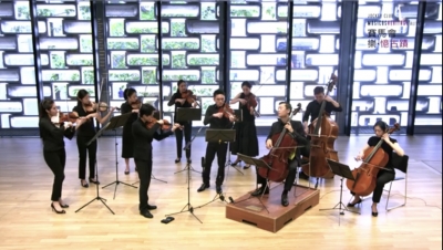 賽馬會樂.憶古蹟網上音樂會─「隨著音樂遊大館」第一集十位弦樂手演奏韋華第D小調大協奏曲(網絡截圖)